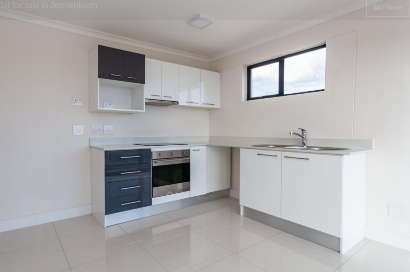 2 Bedroom Property for Sale in Zonnebloem Western Cape